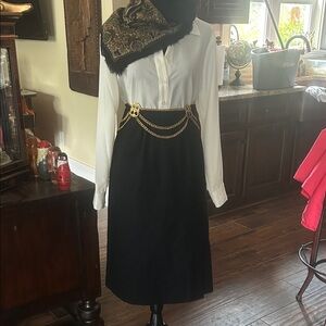 Vintage Pan-Her Sz 2 100% Wool Black Skirt w Front Kick Pleat Union Made